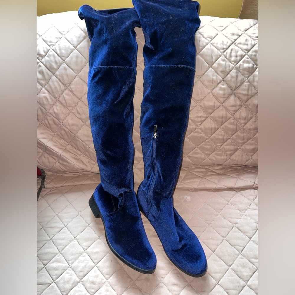 Catherine Malandrino velvet blue over the knee boots size 8-1/2